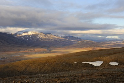 Norway, Svalbard (Spitzbergen), tundra in the region of Longyearbyen