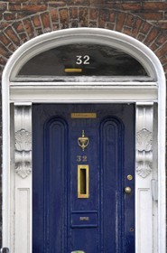 Republic of Ireland, County Dublin, Dublin, grand house 's door