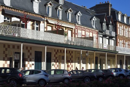 France, Calvados, Pays d'Auge, Deauville, under the arcades avenue Charles de Gaulle