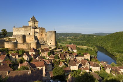 France, Dordogne (24), Périgord Noir, vallée de la Dordogne, Castelnaud-la-Chapelle labellisé Les Plus Beaux Villages de France, le château de Castelnaud-la-Chapelle