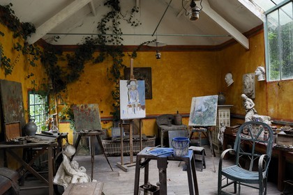 France, Eure (27), Giverny, l'ancien Hotel Baudy, atelier qui fut utilisé par les peintres de passage à l'hotel