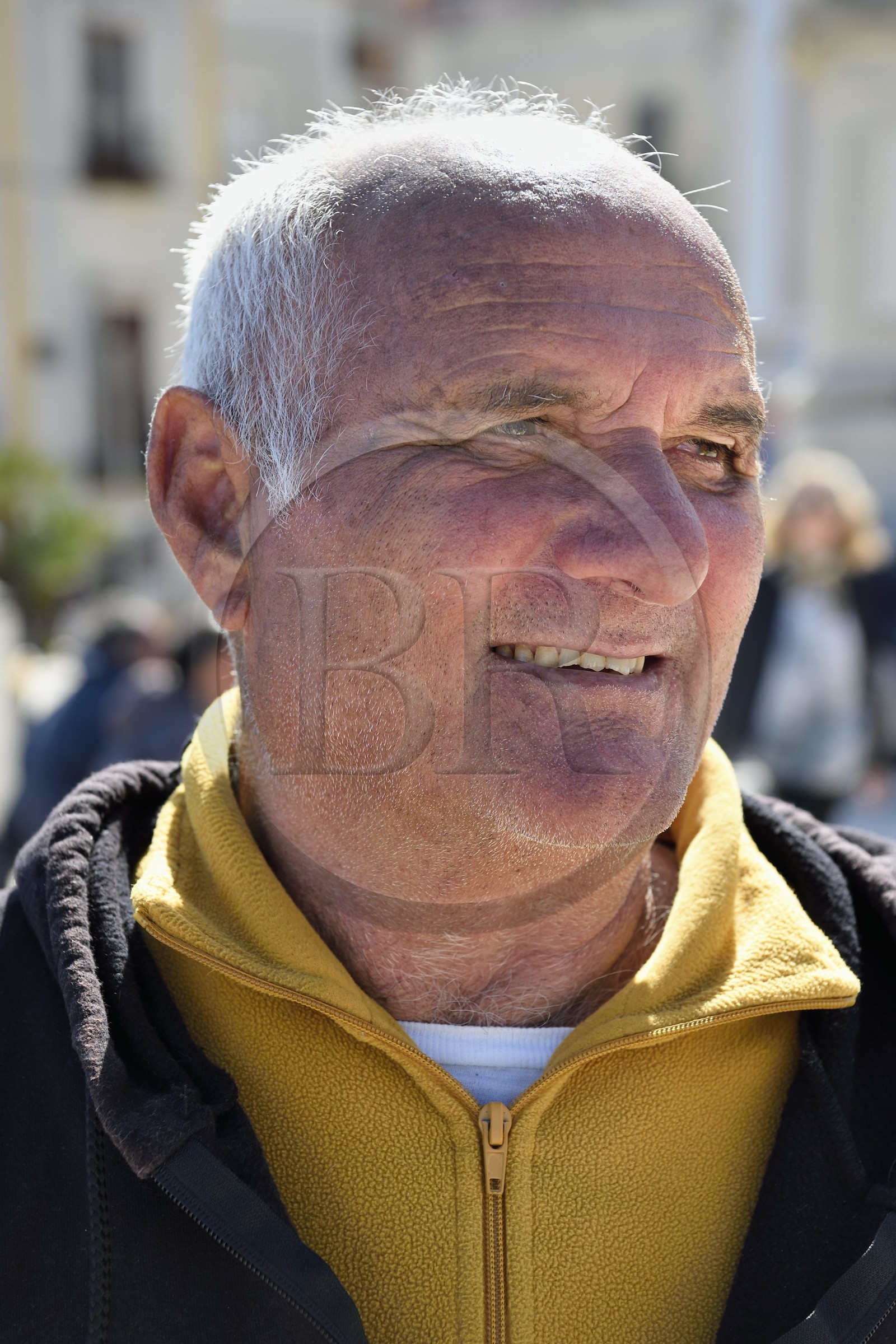 Italie, Sicile, iles Eoliennes, classées Patrimoine Mondial de l'UNESCO, Ile de Lipari, Lipari, le port de pêche de Marina Corta, le pecheur Antonio Lo Presti