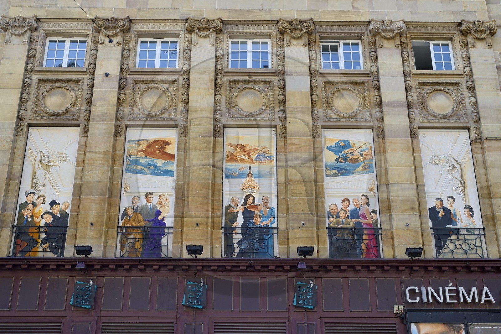 France, Bas-Rhin (67), Strasbourg, vieille ville classée au Patrimoine Mondial de l'UNESCO, La Grande Percée de 1908 dans le plan de la Neustadt, Cinéma Star Saint-Exupéry au 18 rue du 22 Novembre France, Bas-Rhin (67), Strasbourg, vieille ville classée au Patrimoine Mondial de l'UNESCO, La Grande Percée de 1908 dans le plan de la Neustadt, Cinéma Star Saint-Exupéry au 18 rue du 22 Novembre
