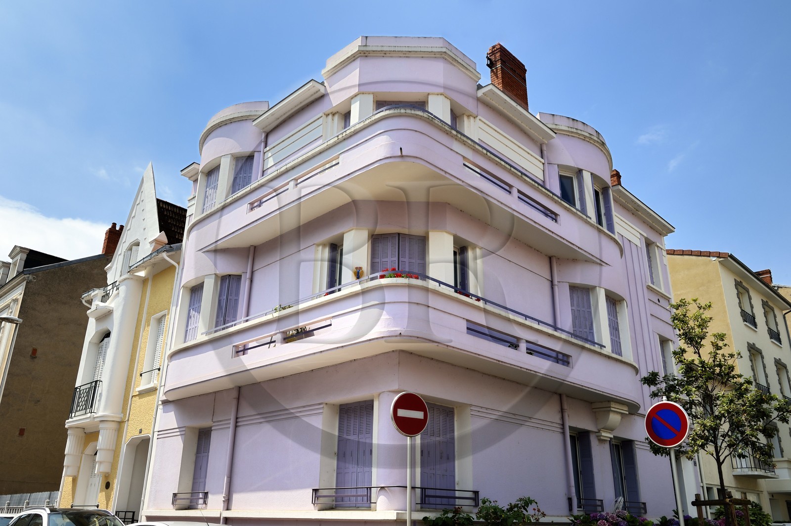 France, Allier (03), Vichy, quartier de France, maison art Déco au 57 de l'avenue Jean Baptiste Bulot