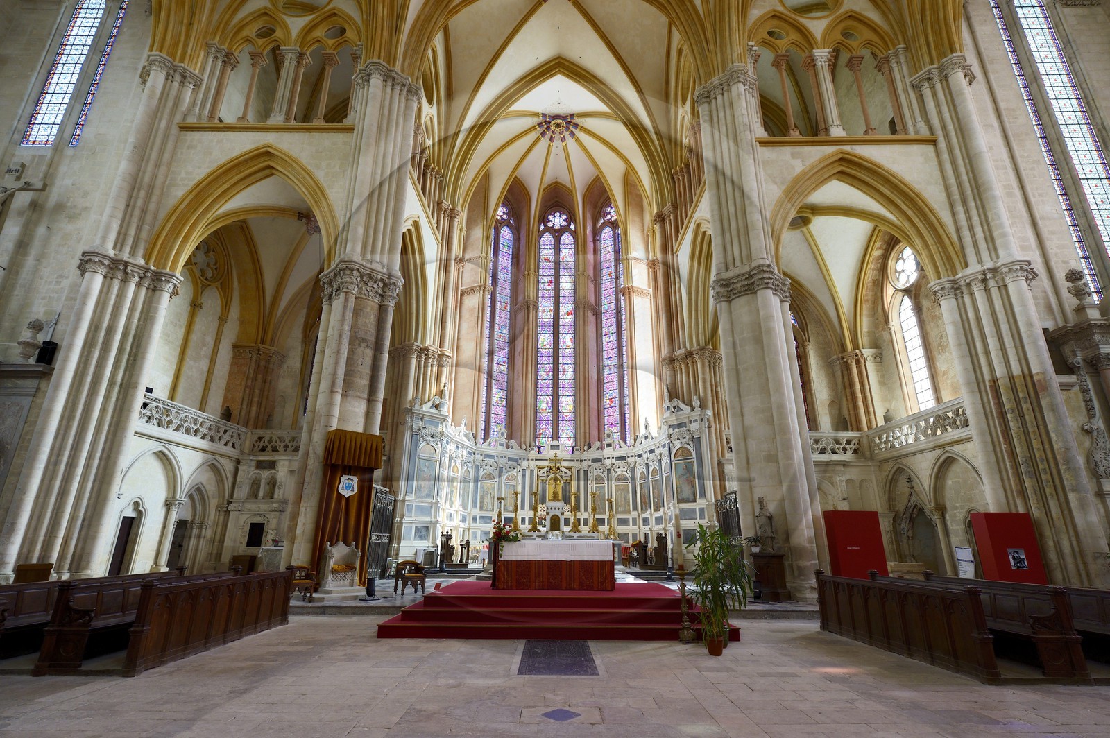 France, Meurthe-et-Moselle (54), Toul, la cathédrale Saint-Etienne, le chœur et ses chapelles attenantes