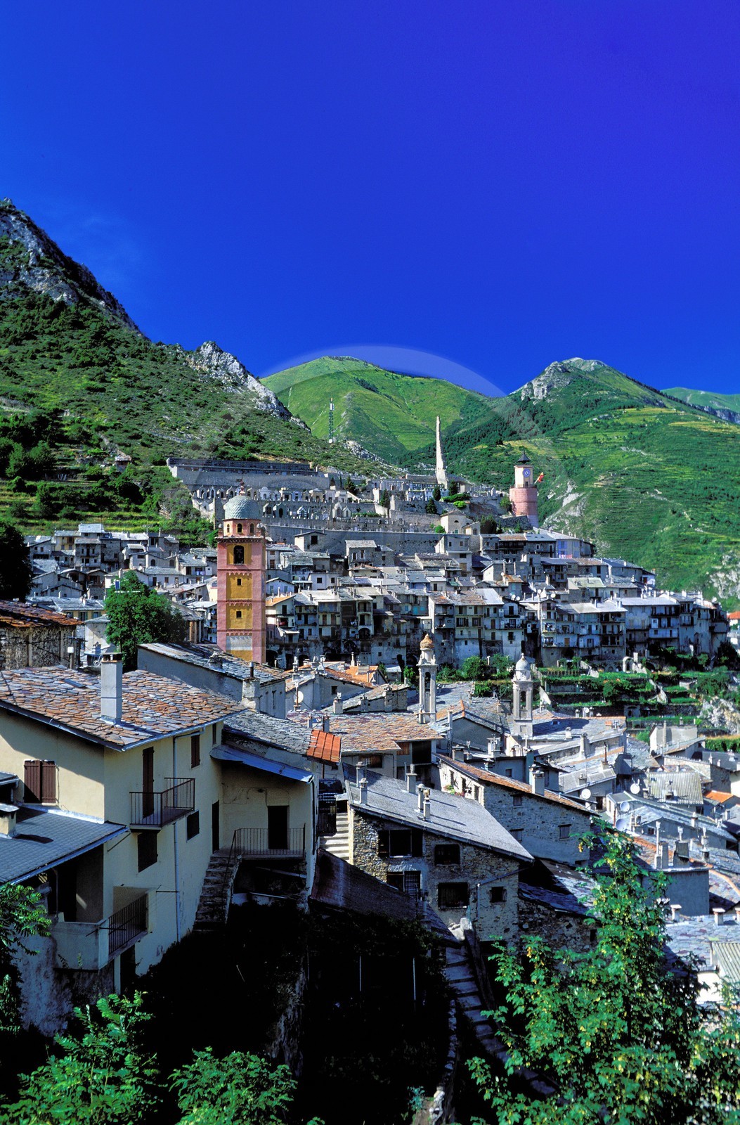 France, Alpes-Maritimes (06), vallée de la Roya, village perché de Tende France, Alpes-Maritimes (06), vallée de la Roya, village perché de Tende