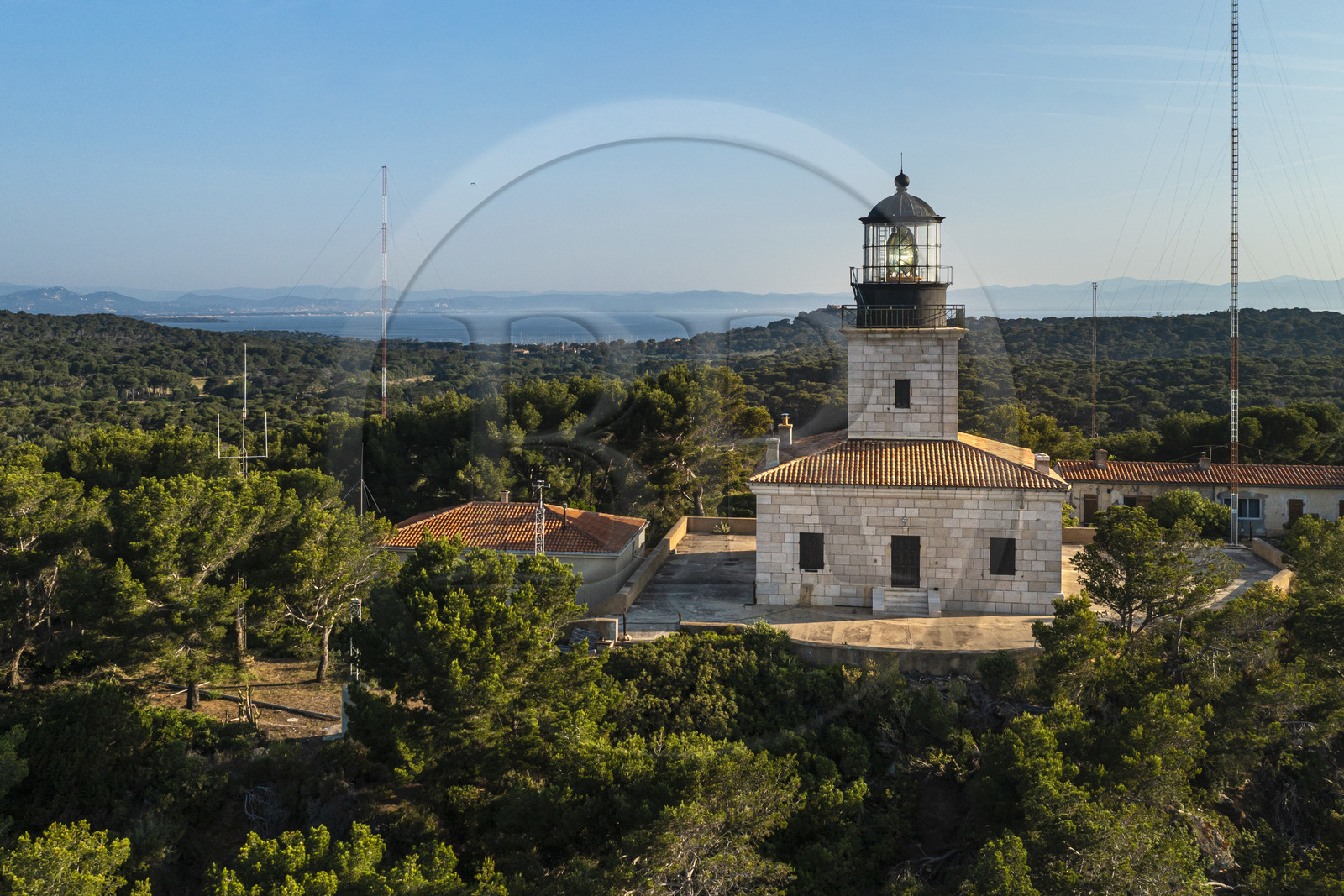 France, Var (83), Iles d'Hyères, parc national de Port Cros, Ile de Porquerolles, le phare (vue aérienne)