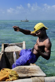 Tanzania, Zanzibar Archipelago, Unguja island (Zanzibar), east coast, Chwaka Bay around Michamvi, angling from a dhow (traditional Arab sailing vessel)