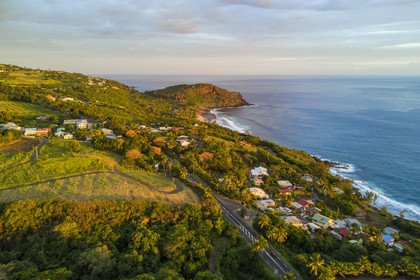 France, Ile de la Reunion, la côte à Petite-Ile et la plage de grand-Anse au pied de piton Grande-Anse (vue aérienne)