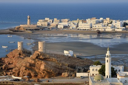 Sultanate of Oman, Ash Sharqiyah South Governorate, city and harbour of Sur, the old fishing quarter of Al Ayjah and its lighthouse