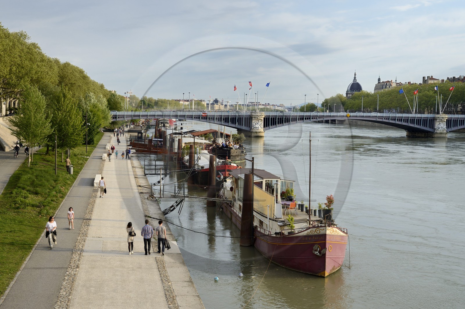 France, Rhône (69), Lyon, les berges du Rhône, quai Général Sarrail