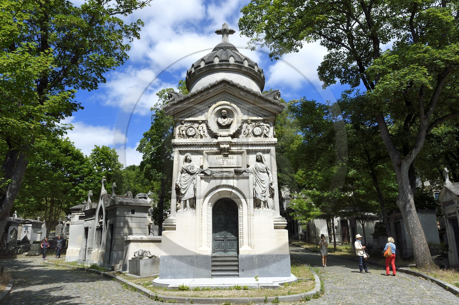 France, Paris (75), cimetière du Père-Lachaise, sépulture de la famille Menier