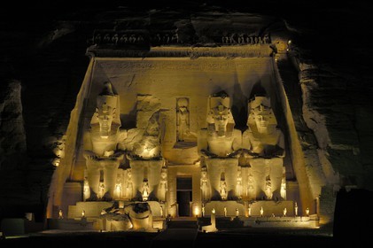 Egypte, Haute Egypte, Nubie, Abou Simbel, site classé Patrimoine Mondial de l'UNESCO, temple de Ramsès II