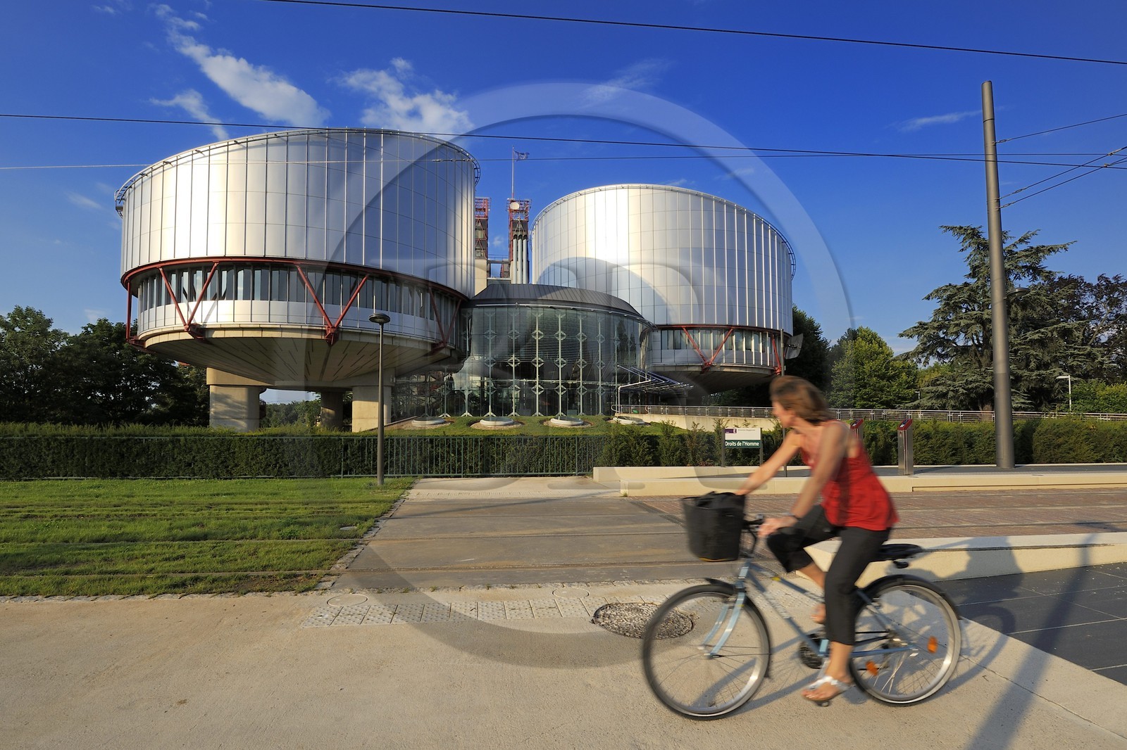 France, Bas-Rhin (67), Strasbourg, Palais des Droits de l'Homme de l'architecte Richard Rogers quai Ernest Bevin