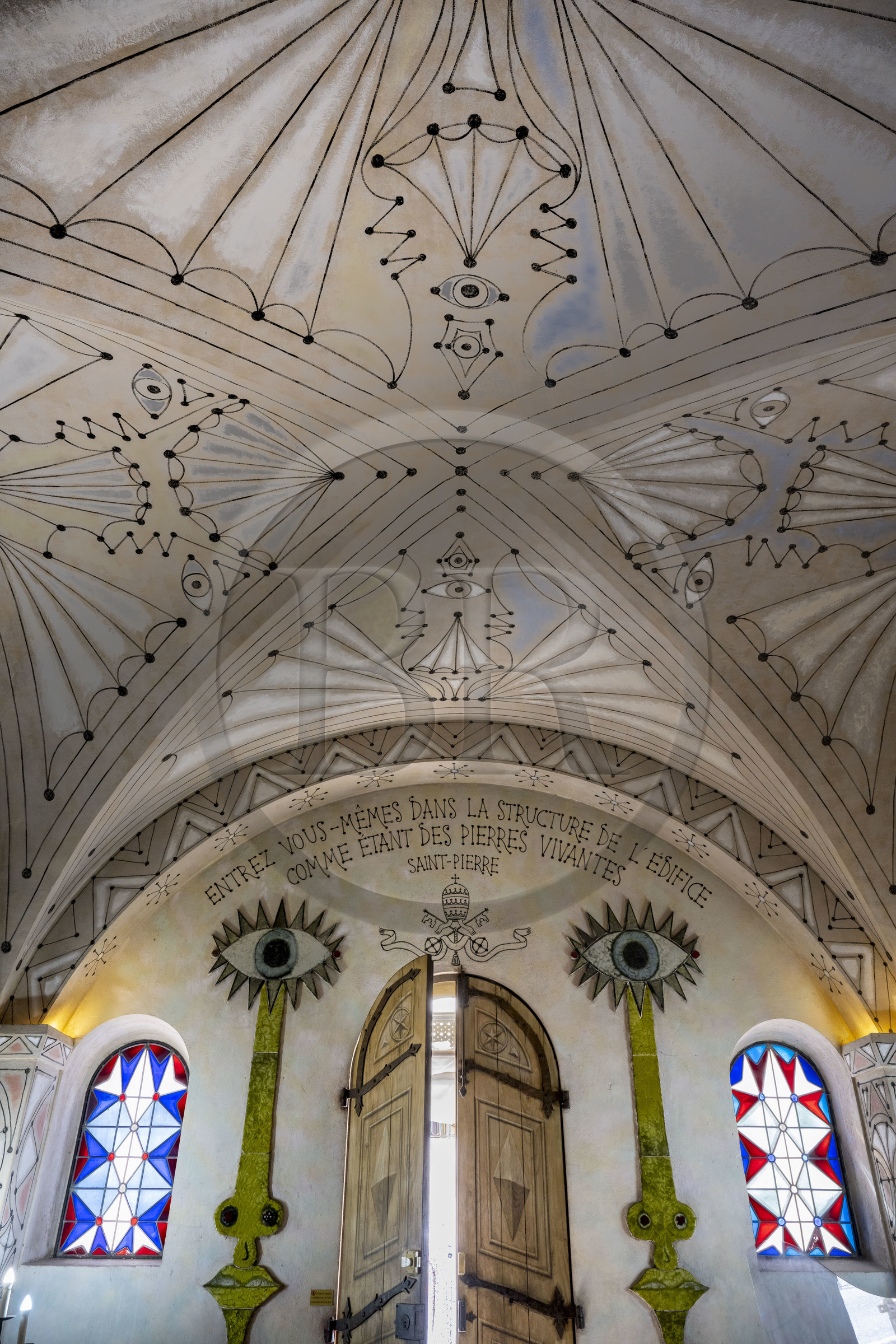 France, Alpes-Maritimes (06), Villefranche-sur-Mer, la chapelle Saint-Pierre propriété de la prud’homie des pêcheurs et décorée par Jean Cocteau