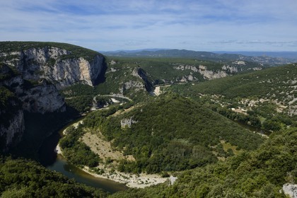 France, Ardèche (07), gorges de l'Ardèche, longue de 30 km, de Vallon Pont d'Arc à Saint Martin d'Ardèche