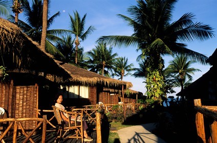 Thaïlande, golfe de Siam, île de Ko Samui, hôtel bungalow sur la plage de Chaweng