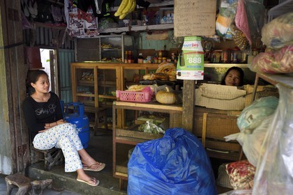 Philippines, Ifugao province, Banaue town, grocery shop