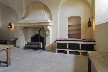 France, Yvelines (78), château de Versailles, classé Patrimoine Mondial de l'UNESCO, le domaine de Marie-Antoinette, le Petit Trianon, les cuisines au sous-sol