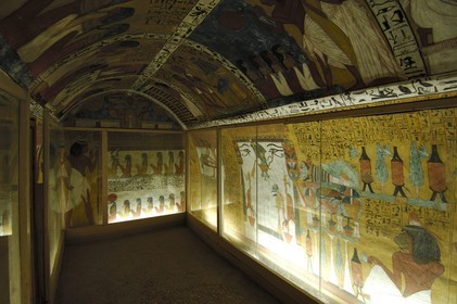 Egypte, Haute Egypte, vallée du Nil, environs de Louxor, nécropole thébaine classée Patrimoine Mondial de l'UNESCO, Thèbes Ouest, Deir el-Medina , la vallée des Artisans, tombe d'un artisan