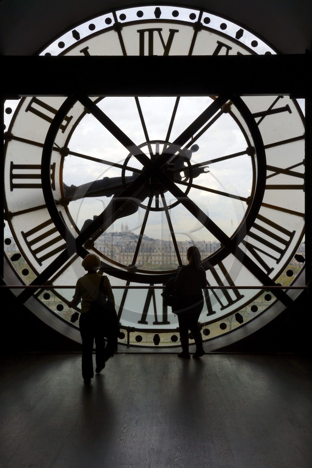France, Paris (75), musée d'Orsay, la grande horloge Est qui donne sur les Tuileries
