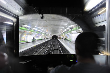 France, Paris (75), voyage dans le metro parisien