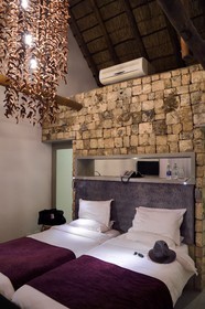 Namibie, région de Oshikoto, Mokuti Etosha Lodge