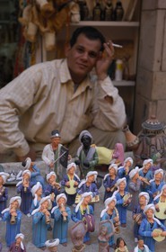 Egypte, Haute Egypte, vallée du Nil, Louxor, le souk, souvenirs pour touristes