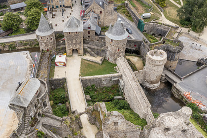 France, Ille-et-Vilaine, Fougeres, 12th century fortified castle (aerial view)