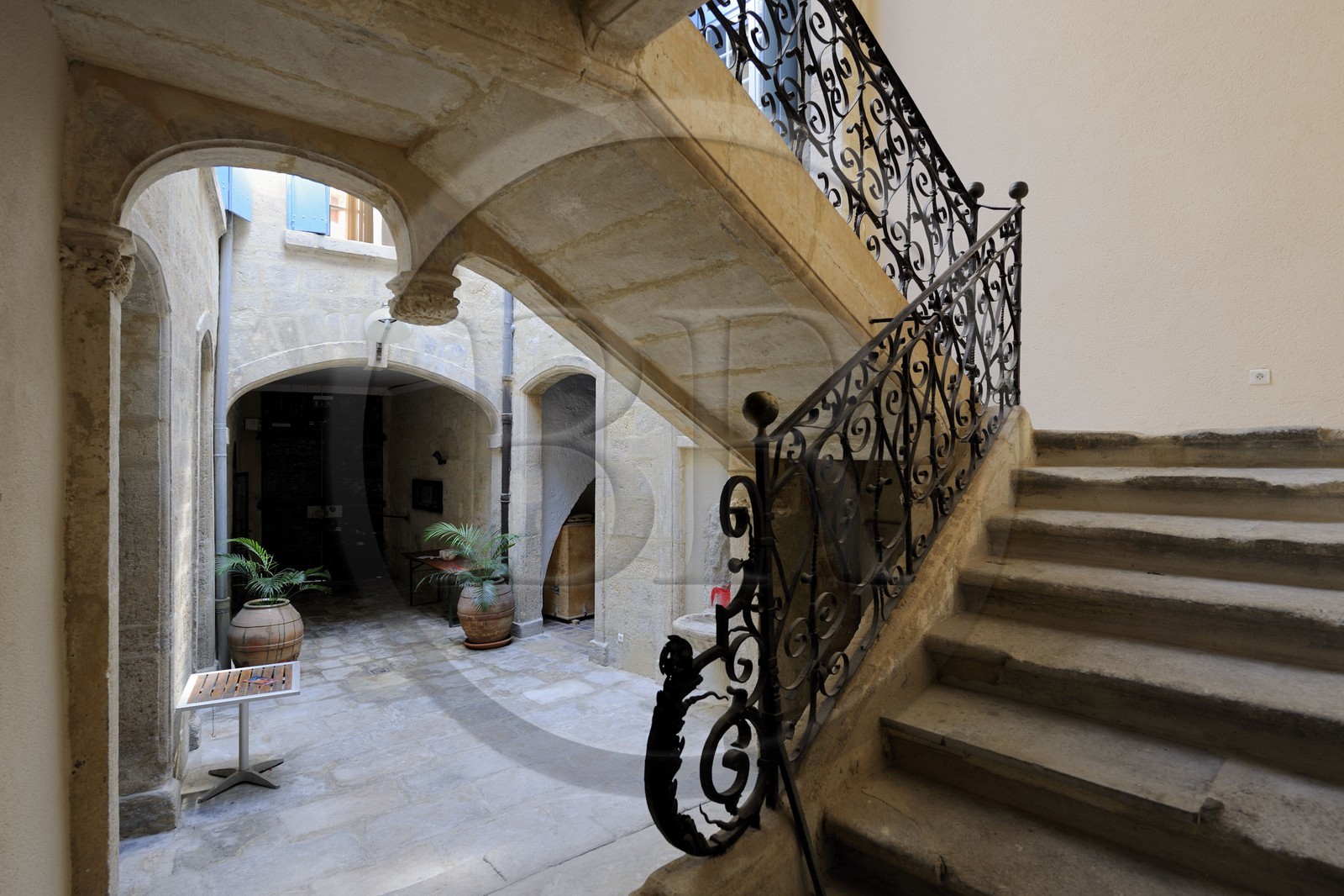 France, Hérault (34), Montpellier, l'escalier de l'Hôtel de Magno rue du Bayle