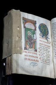France, Manche (50), Avranches, le Scriptorial (musée des manuscrits du Mont Saint-Michel), manuscrits du Mont originaux