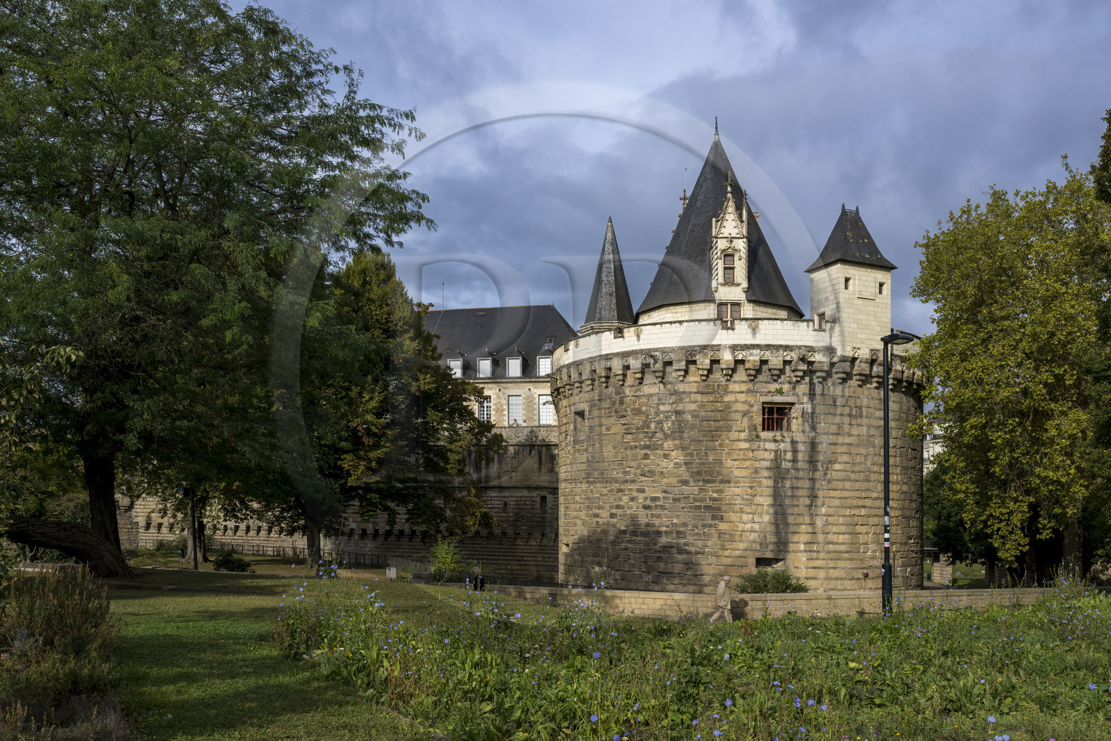 France, Loire-Atlantique (44), Nantes, quartier du Bouffay, le chateau des Ducs de Bretagne, tour du rempart