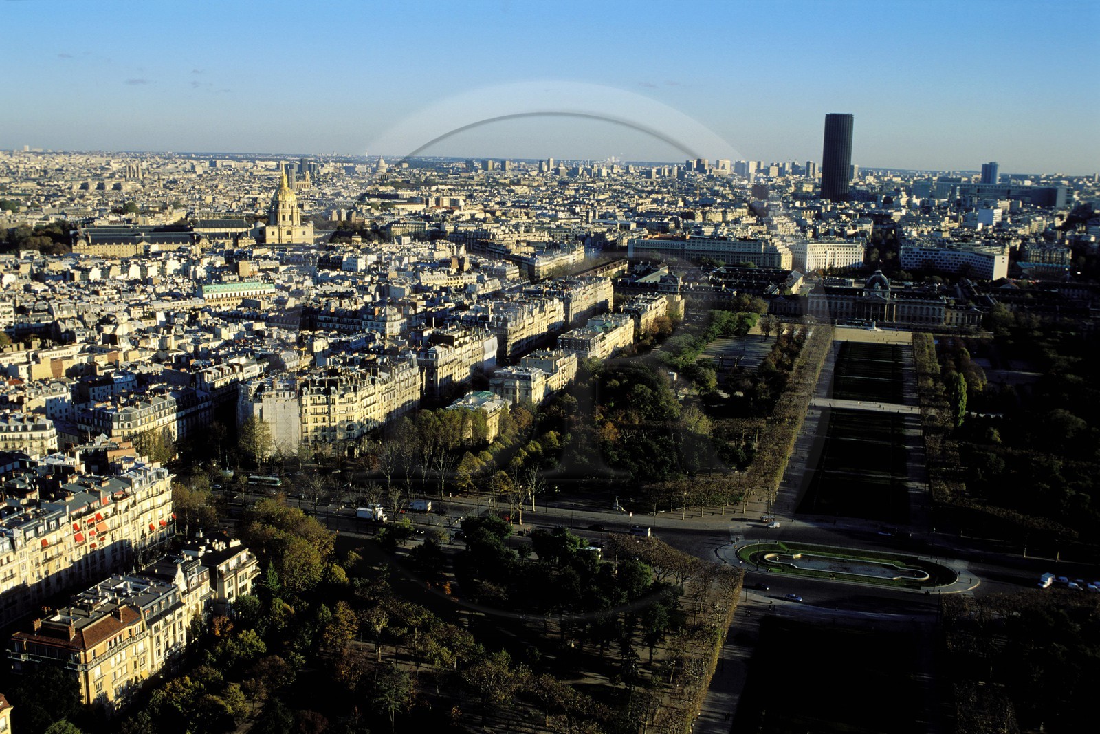 France, Paris (75), vue sur le Champ de Mars, depuis la Tour Eiffel