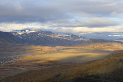 Norway, Svalbard (Spitzbergen), tundra in the region of Longyearbyen
