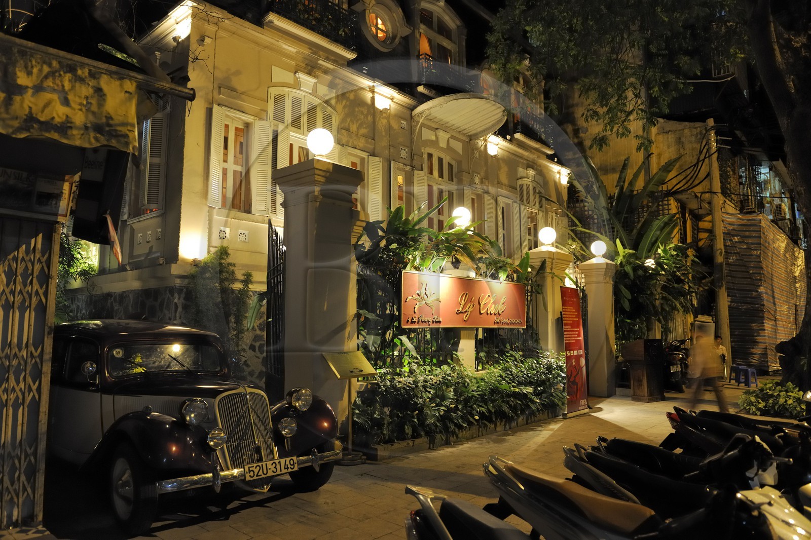 Vietnam, Hanoï, quartier de l'opéra, le bar branché Ly Club