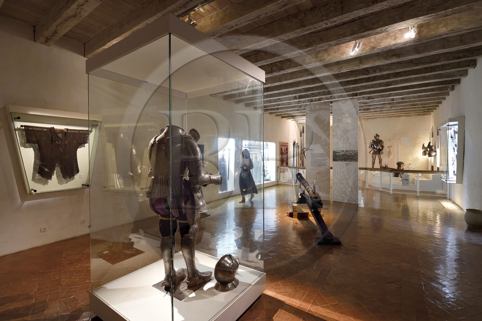 France, Dordogne (24), Périgord Noir, vallée de la Dordogne, Castelnaud-la-Chapelle labellisé Les Plus Beaux Villages de France, le château de Castelnaud-la-Chapelle, le musée de la guerre au moyen-age