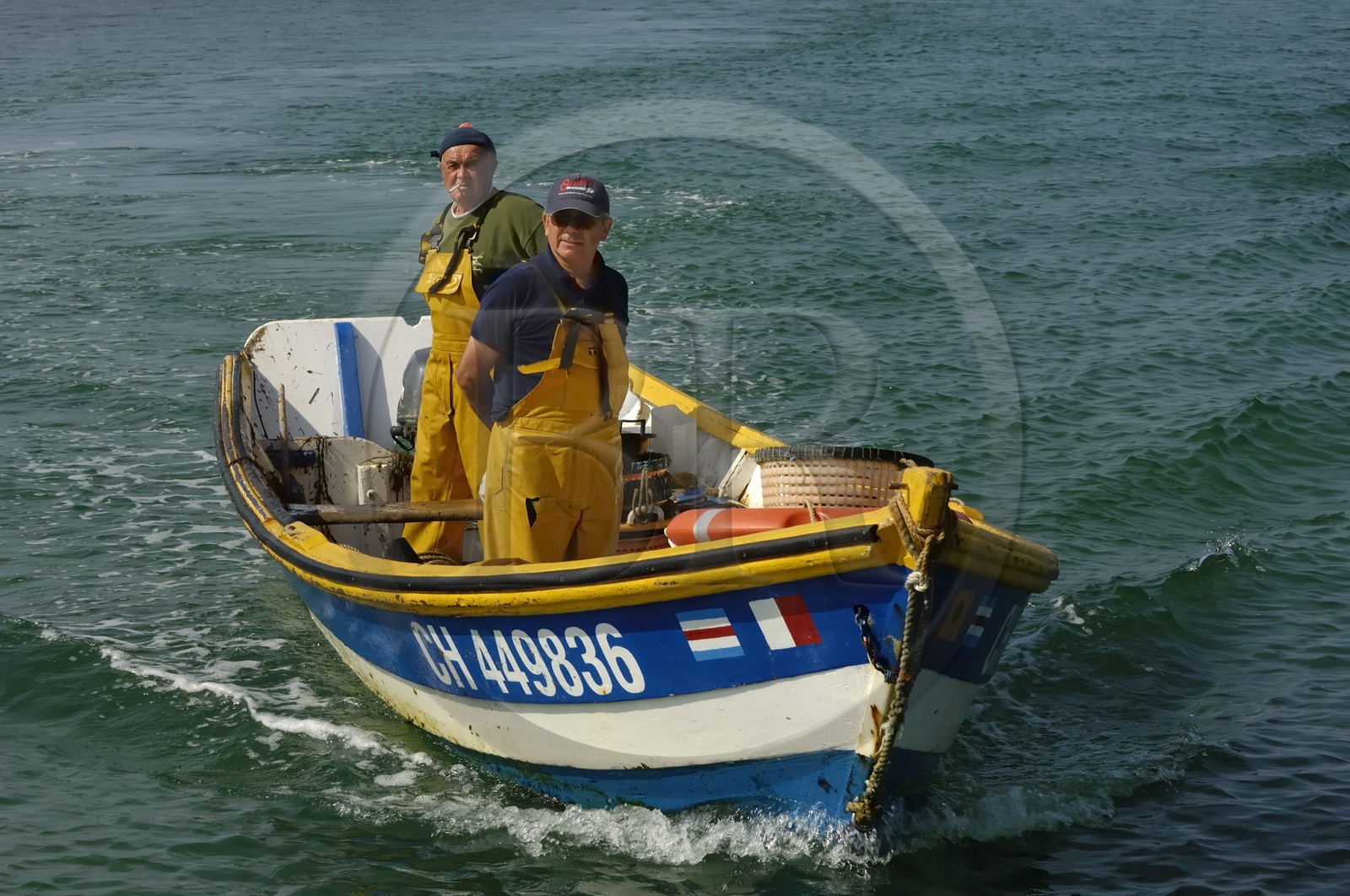 France, Manche (50), archipel des îles Chausey, pêcheurs