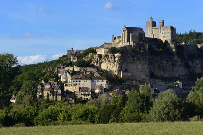 France, Dordogne, Perigord Noir, Dordogne Valley, Beynac et Cazenac, labelled Les Plus Beaux Villages de France (The Most Beautiful villages of France), the medieval castle on a cliff