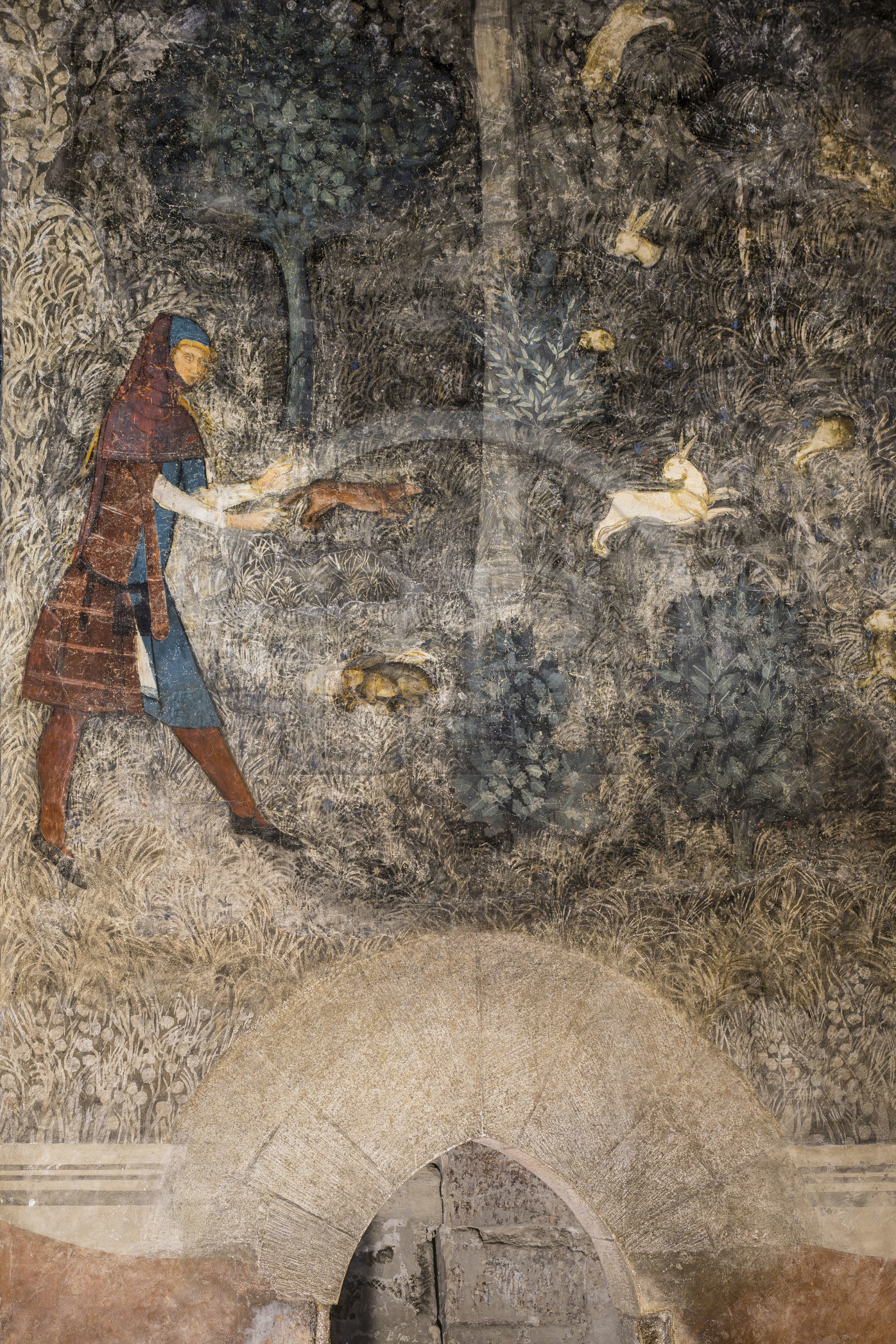 France, Vaucluse (84), Avignon, Palais des Papes classé Patrimoine mondial de l'UNESCO, tour de la Garde-Robe, chambre du Cerf, studium ou cabinet de travail de Clément VI, qui évoque dans un panorama ininterrompu les plaisirs seigneuriaux dont diverses techniques de chasse et de pêches, chasse au furet