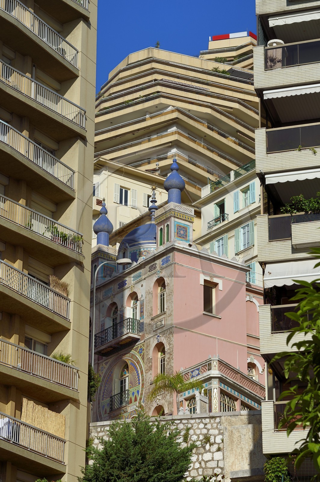 Principauté de Monaco, Monaco, quartier Moneghetti, Villa Danichgah de style persan sur le boulevard du Jardin Exotique