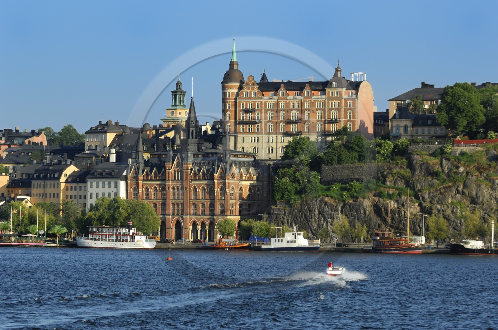 Suède, Stockholm, les quais en centre ville