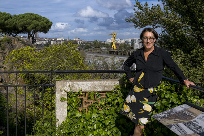 France, Loire-Atlantique (44), Nantes, quartier Chantenay, le musée Jules Verne, Marie Masson, la directrice du Musée et du projet de la Cité des Imaginaires