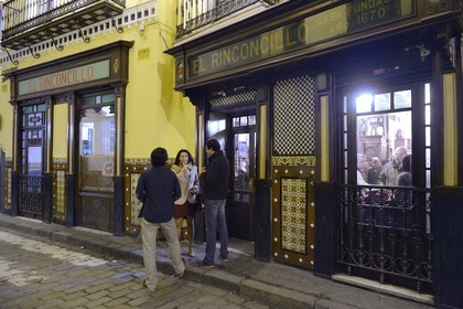 Spain, Andalusia, Seville, Tapas bar El Rinconcillo