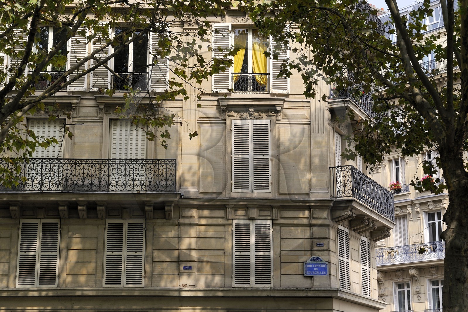 France, Paris (75), immeuble haussmannien au n°60 boulevard de Courcelles