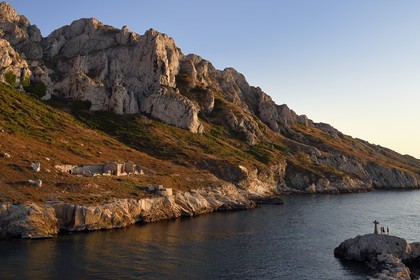 France, Bouches du Rhone, Marseille, National Park of the Calanques, Les Goudes, Passages des Croisettes, the cliffs of the Ile Maire (request for authorization necessary before publication)