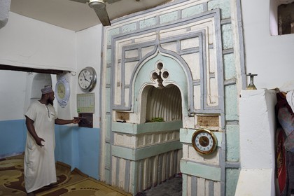 France, Ile de Mayotte, Grande-Terre, la mosquée de Tsingoni remontant au moins au XVIe siècle est la plus vieille mosquée en activité de France
