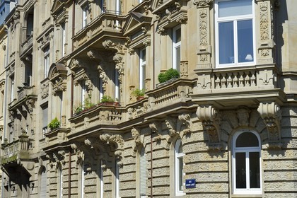 France, Bas-Rhin (67), Strasbourg, quartier de la Neustadt datant de la periode allemande, immeuble à l'angle de la rue Auguste Lamey et de la place de la République