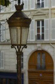 France, Paris (75), canal Saint-Martin, reverbère