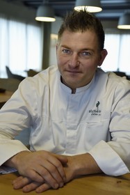 France, Haut-Rhin (68), Kaysersberg, Jerome Jaegle, chef du restaurant Alchémille