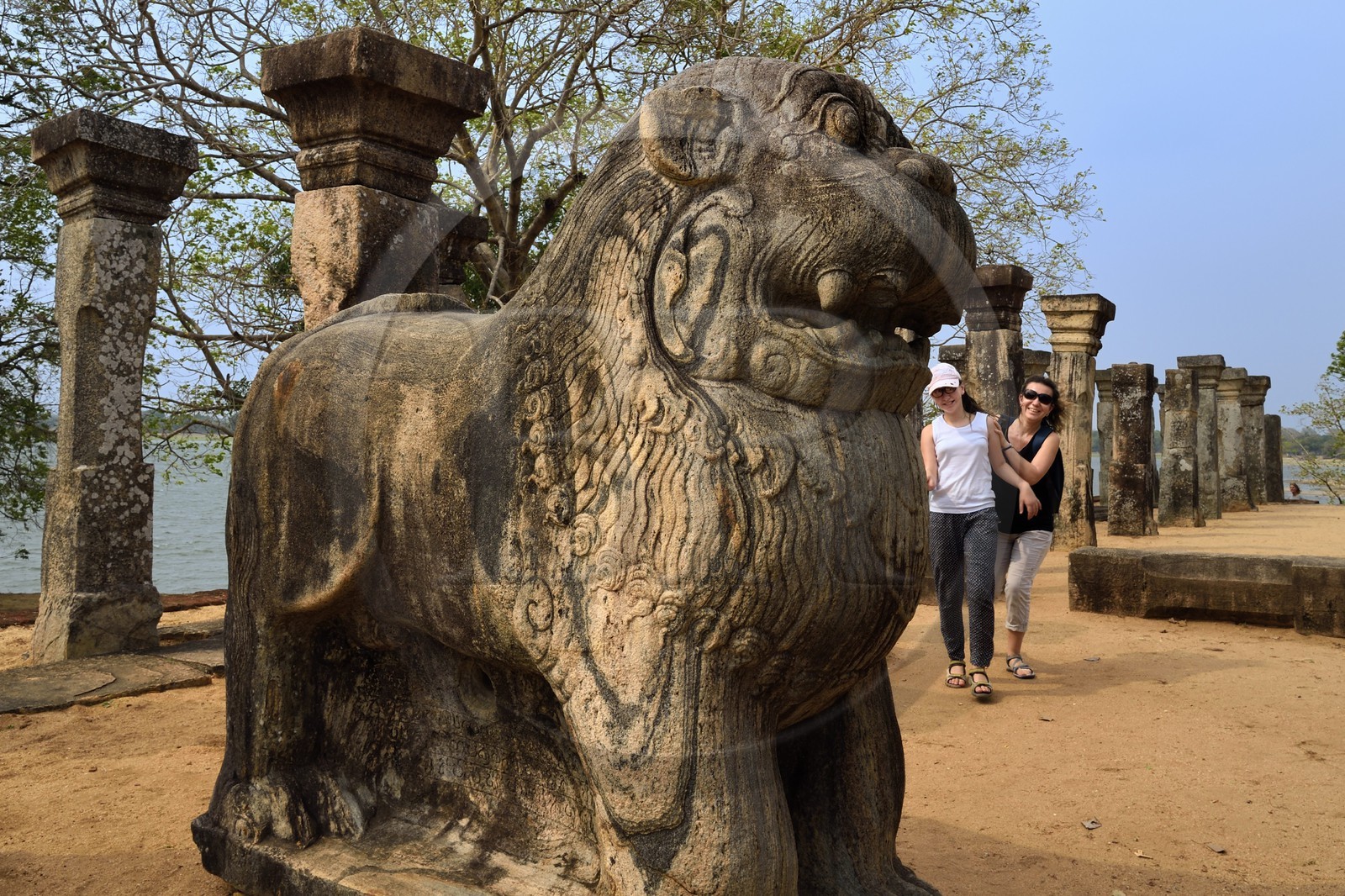 Sri Lanka, province du Centre-Nord, Polonnaruwa, l'ancienne capital du pays (XIe au XIIIe siècle) est classée au Patrimoine Mondial de l'UNESCO, palais de Nissanka Malla, chambre du conseil royal